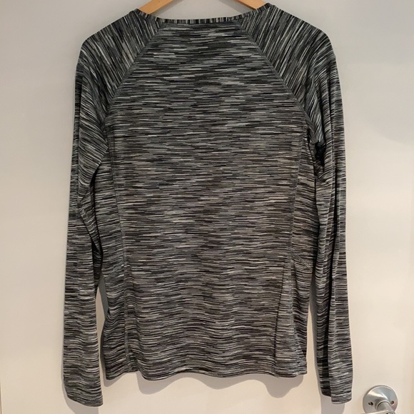 Champion Tee long sleeve striped black and gray Size Large - Picture 4 of 8